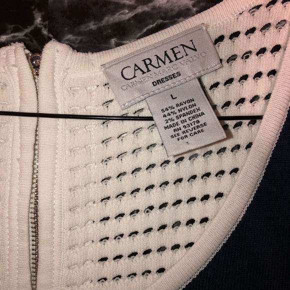 Ladies Dress - Picture 4 of 4